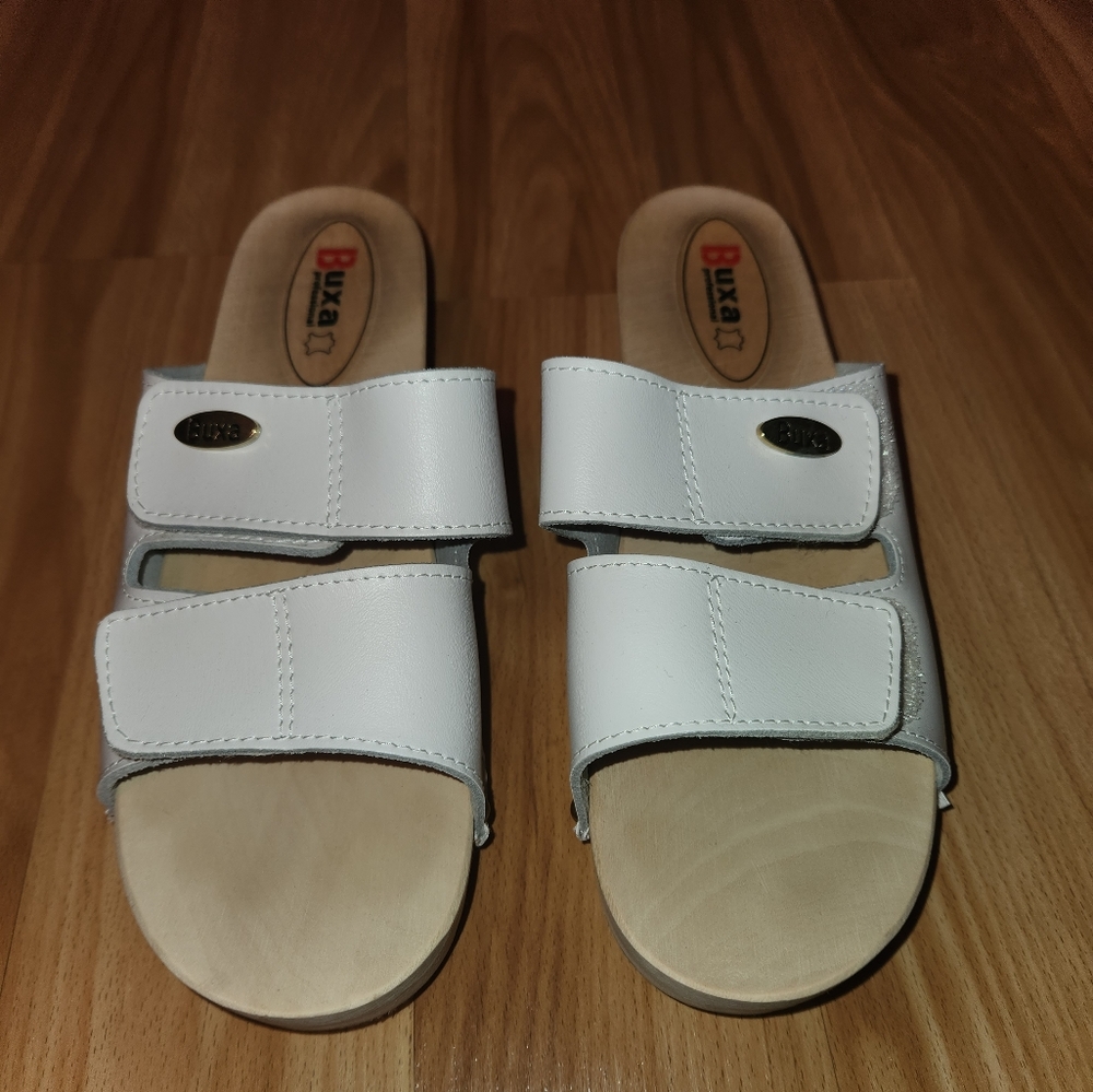 Orthopedic sandal
